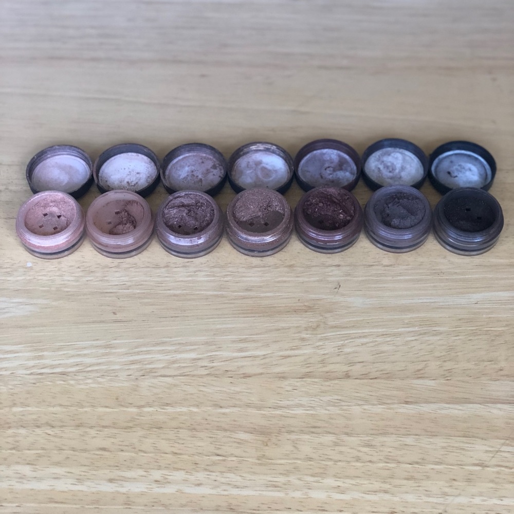 Bare Minerals Eyeshadow Set of 7 Neutral Browns